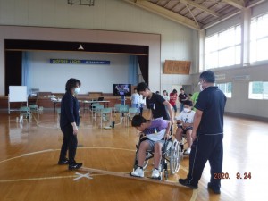 ⑤上新城小学校体験学習ＤＳＣＦ0307